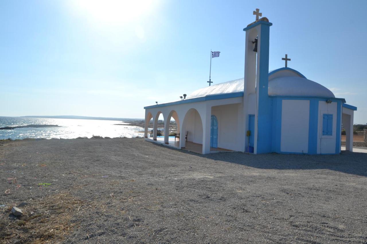 Rada'S Vacation Home Agia Napa Buitenkant foto